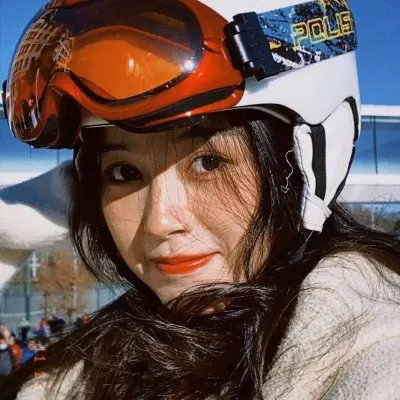 局外人:穷街陋巷